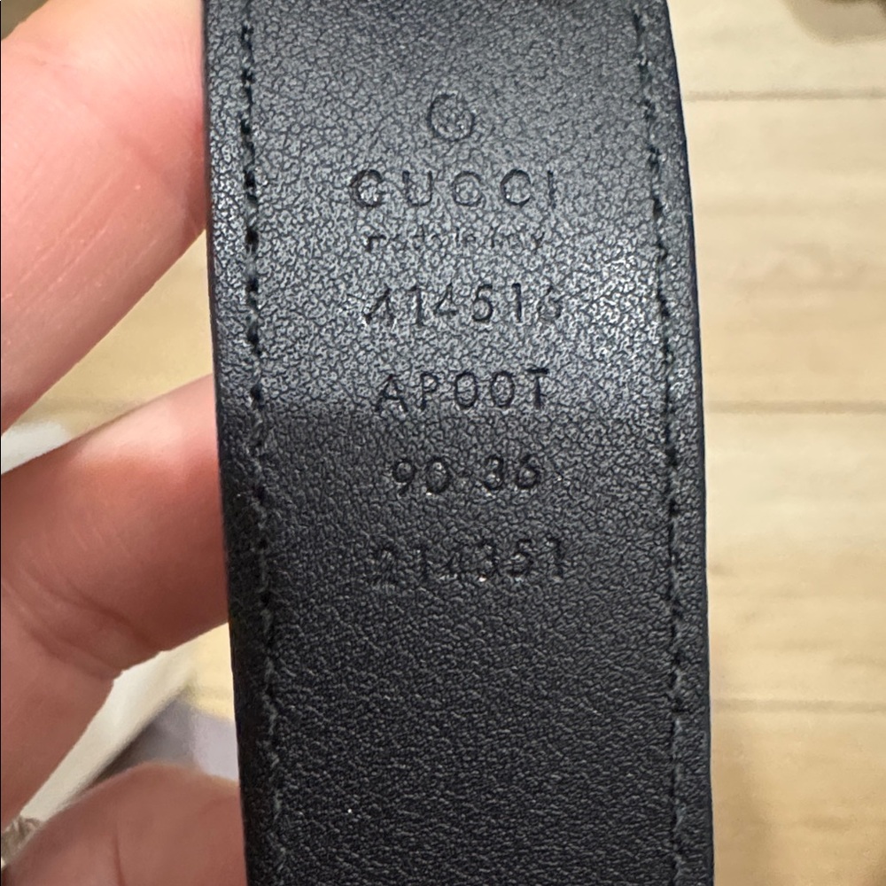 Gucci Black Belt with Gold Accent - Picture 4 of 5